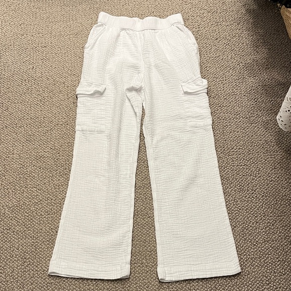 Time and Tru White Cotton Textured Fabric Pants - Picture 4 of 14
